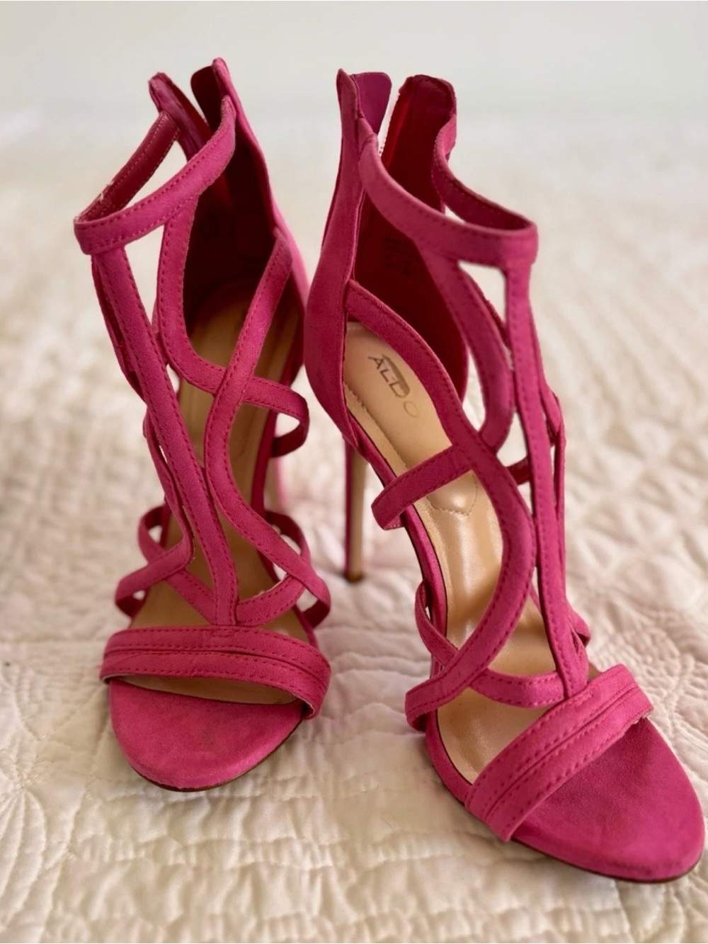 Womens Aldo Strappy Pink Shoes Stiletto Aldo Tifania model in Fuchsia Sz7 Barbie